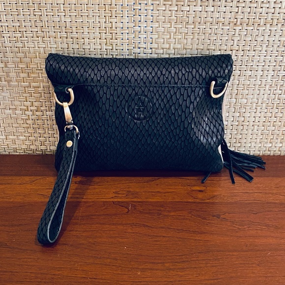 🌟2xHP🌟Black & Beige Textured Cowhide Leather & Suede Convertible Bag Art Hi… - Picture 10 of 15